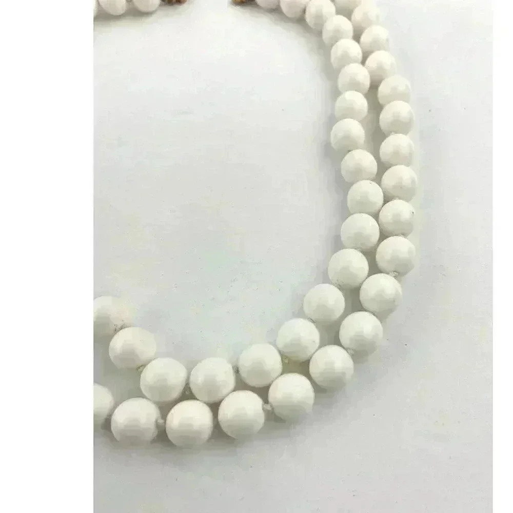 VTG White Bead Layered Necklace Gold Tone Elegant Style 16" - Picture 7 of 12